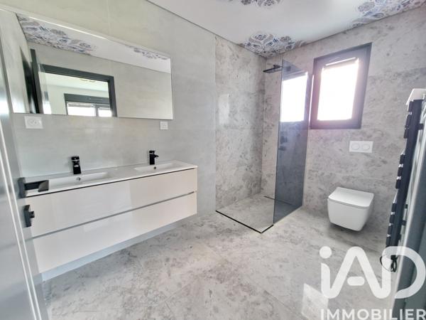 Maison à vendre 5 pièces 120 m² Châteauneuf-sur-Loire