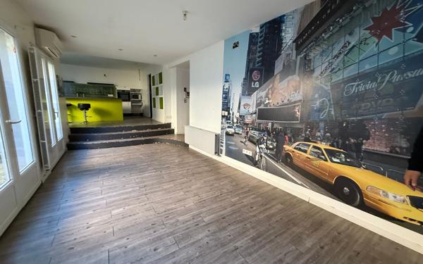 Maison à vendre    6 pièces •  Crécy-sur-Serre