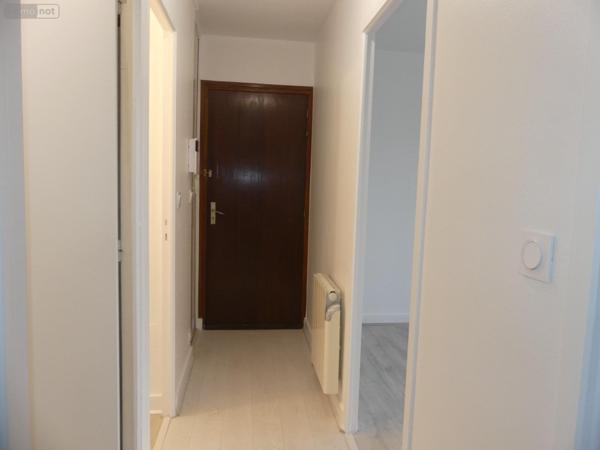 Appartement à louer à Bernay dans l'Eure (27300), ref : 21LOCBOUR