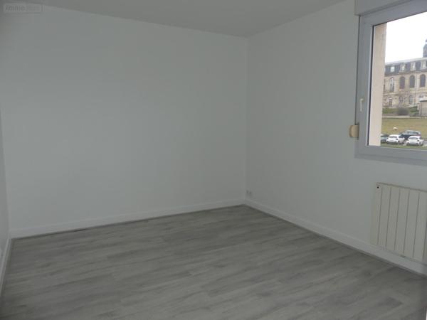 Appartement à louer à Bernay dans l'Eure (27300), ref : 21LOCBOUR