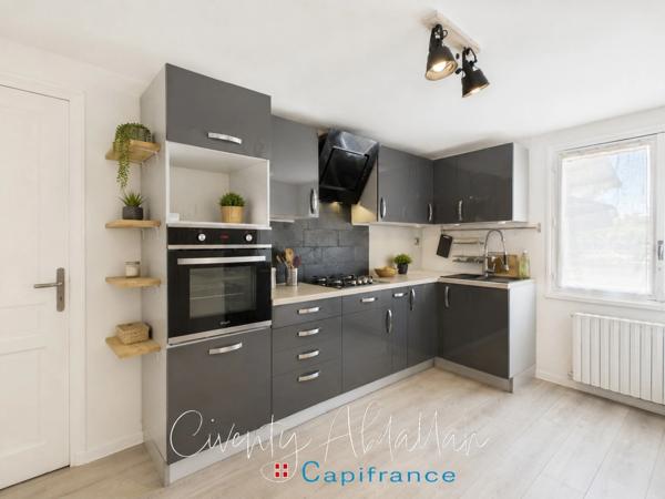 GILLY SUR ISERE (73) - Appartement à vendre T2 bis en rez de jardin