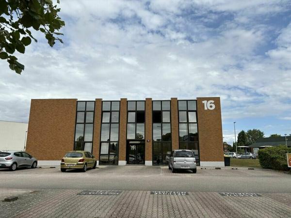 BUREAUX - A LOUER - CAP VERT