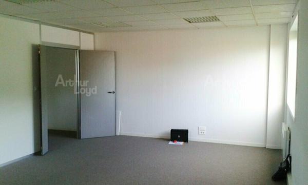 BUREAUX - A LOUER - CAP VERT