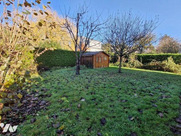 Votre office notarial vous propose à la vente en exclusivité 
Maison d'habitation individuelle...