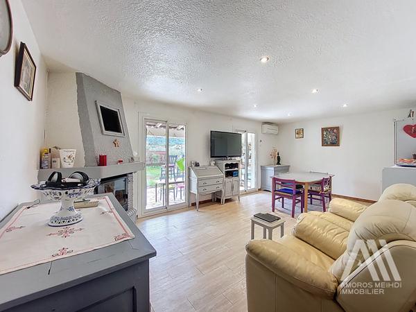 Carnoules (83660) À acheter 320000 € à Carnoules (83) : maison avec 5 pièces