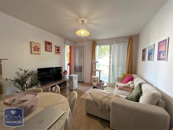 Appartement à louer 2 pièces 41.73m² Joué-lès-Tours (37300)