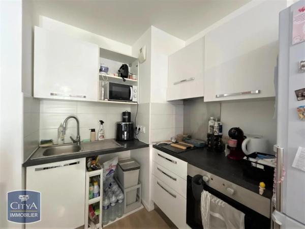 Appartement à louer 2 pièces 41.73m² Joué-lès-Tours (37300)