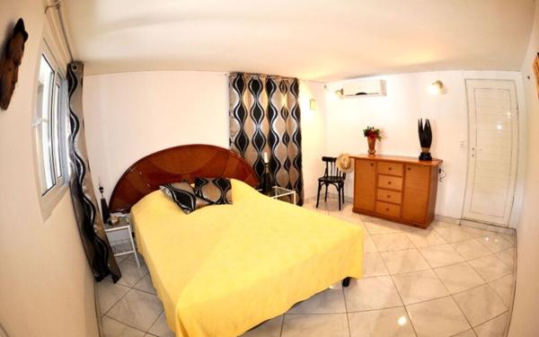 Appartement à vendre    4 pièces •  Le Gosier