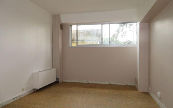 Appartement à louer    1 pièce • 22,50 m2 Sèvres