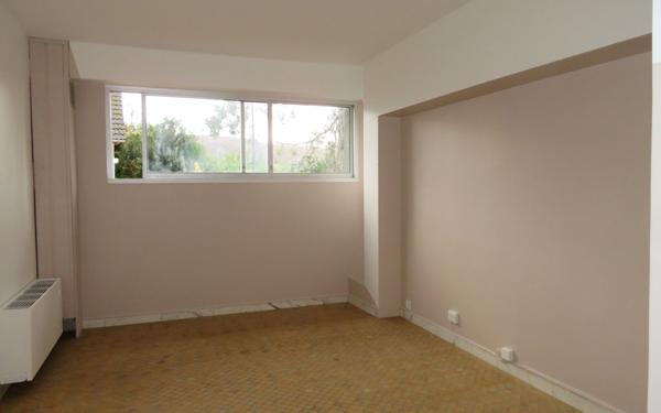 Appartement à louer    1 pièce • 22,50 m2 Sèvres