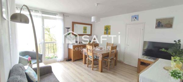 En lisière de forêt proche commerces et transport en commun