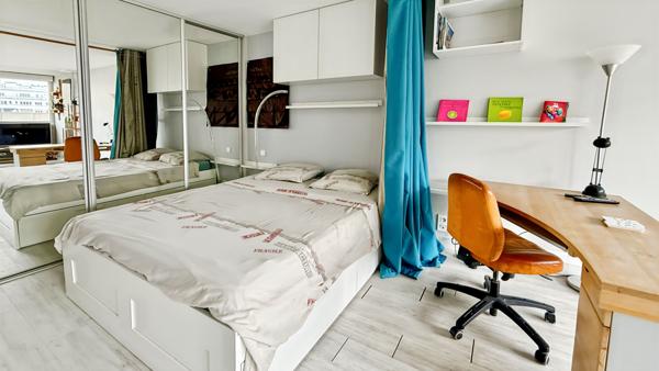 Boulogne-Billancourt ? Silly-Galliéni | Grand studio | 7? étage | Possibilité 2 pièces