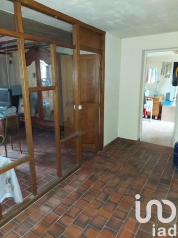 Maison rustique 4 pièces de 113 m² à Chuelles (45220)