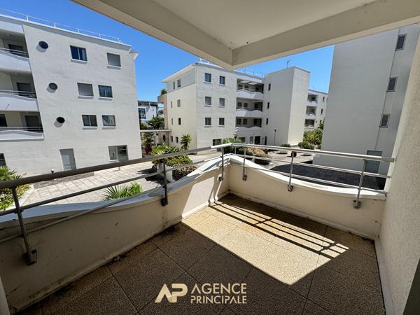 Appartement 116 m² - 3 chambres - 2 terrasses - garage - La Rochelle Médiathèque 762 850 € **  - Référence  MRJH754D1