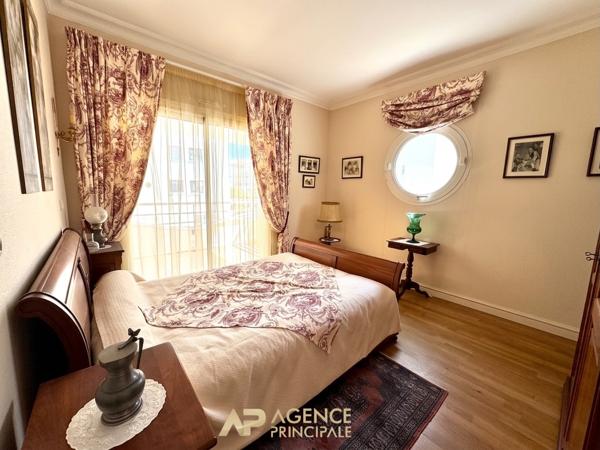 Appartement 116 m² - 3 chambres - 2 terrasses - garage - La Rochelle Médiathèque 762 850 € **  - Référence  MRJH754D1