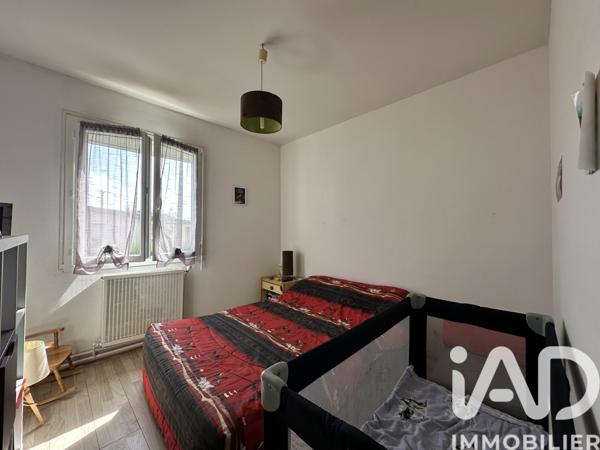 Maison à vendre 4 pièces 78 m² Sauzé-Vaussais