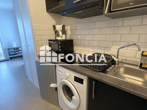 Location Studio meublé 19.45 m² - 20 RUE ALFRED KASTLER La Rochelle 17000