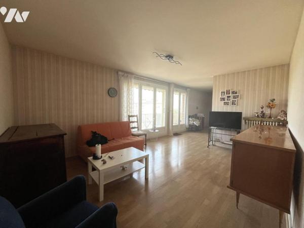 TINQUEUX - T4 avec ascenseur et balcon