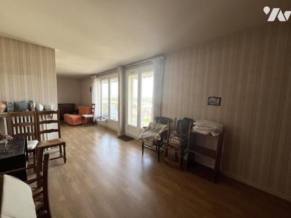 TINQUEUX - T4 avec ascenseur et balcon