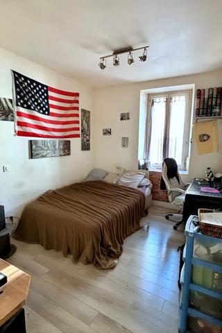 Maison Courcon 4 pièce(s) 200 m2,