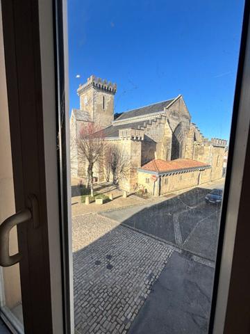 Maison Courcon 4 pièce(s) 200 m2,