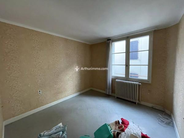 Vente Immeuble 12 pièces 223 m2 à Millau