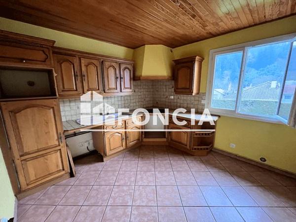 Location Maison 4 pièces 88 m² - 28 Lotissement La Cigalière Maubec 38300