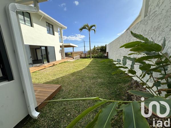 Maison 4 pièces de 121 m² à Saint-Leu (97436)