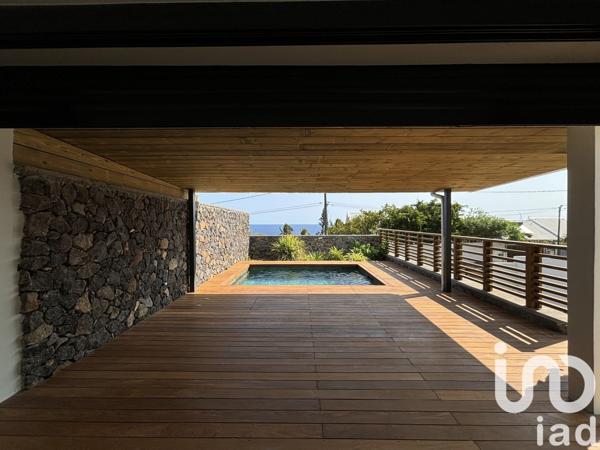 Maison 4 pièces de 121 m² à Saint-Leu (97436)