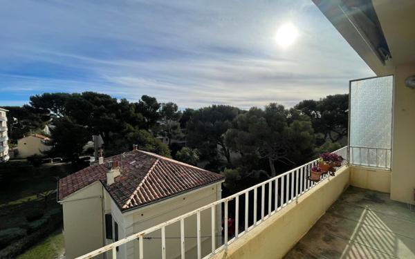 Appartement à vendre    4 pièces • 70 m2 Toulon