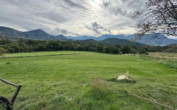 Maison à vendre    4 pièces • 76,80 m2 Vitrolles