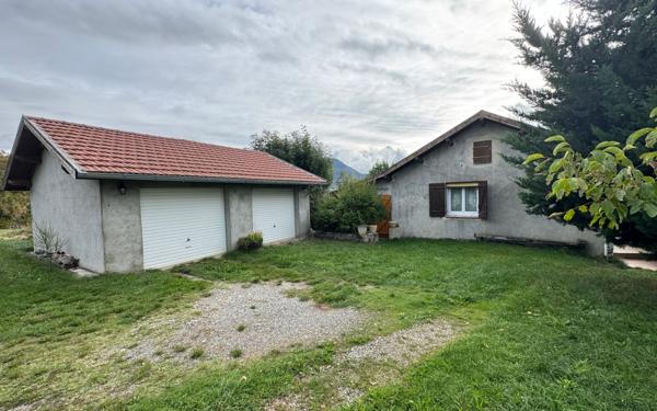 Maison à vendre    4 pièces • 76,80 m2 Vitrolles