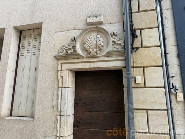 Vente
                Maison90,53 m² - 5 Pièces -
                    SAINT AMAND MONTROND (18200)