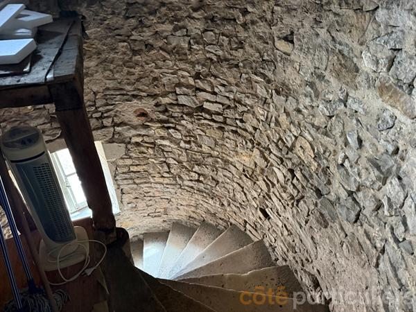 Vente
                Maison90,53 m² - 5 Pièces -
                    SAINT AMAND MONTROND (18200)