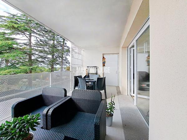 Proximité centre-ville AURAY - Appartement T3 - 71,60 m² - 1 cave - 2 stationnements