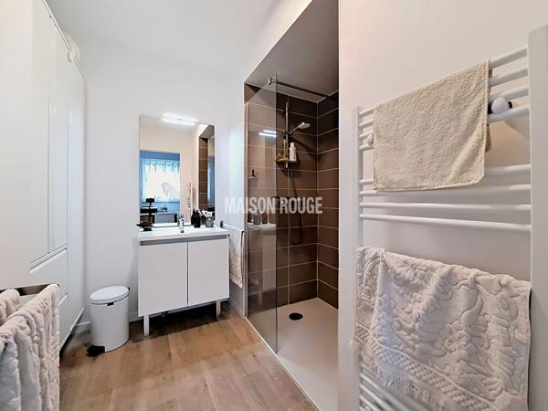 Proximité centre-ville AURAY - Appartement T3 - 71,60 m² - 1 cave - 2 stationnements