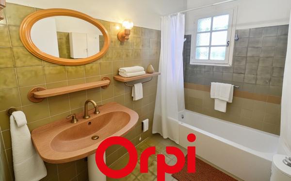 Maison à vendre    4 pièces • 84 m2 La Cadière-d'Azur