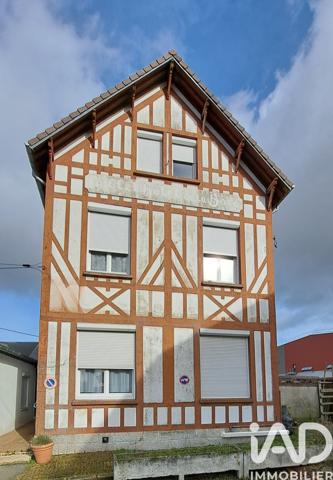 Immeuble à vendre 272 m² Aumale