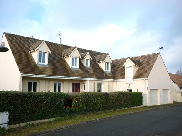 Maison Dhuizon 7 pièce(s) 191.09 m2