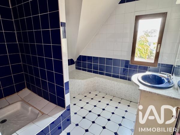 Maison à vendre 5 pièces 217 m² Quettehou