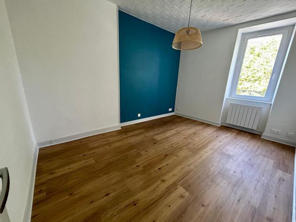 T2 place de la liberté - 40m2 - Clermont-Province T2 place de la liberté – 40m2
