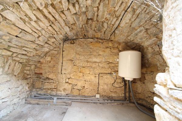 Saint-Affrique (12400) MAISON 175m² SCINDEE EN 2 LOGEMENTS AVEC COUR et CAVE