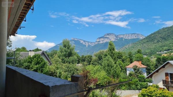 Appartement à vendre à Challes-les-Eaux en Savoie (73190), ref : 73006-200