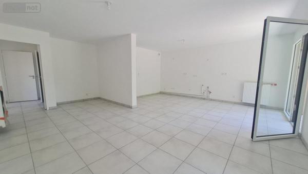 Appartement à vendre à Challes-les-Eaux en Savoie (73190), ref : 73006-200