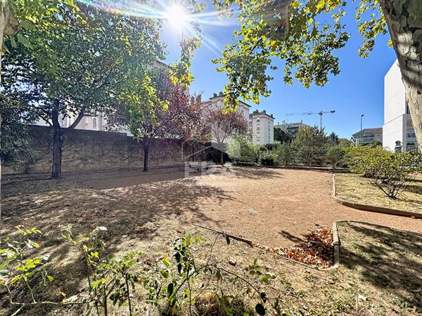 Appartement Villeurbanne 3 pièce(s) 60.31 m2