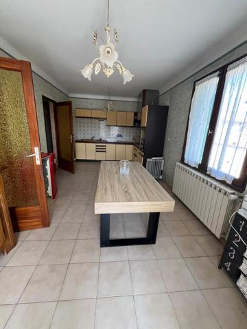 Maison spacieuse avec T2 indépendant et 2 garages