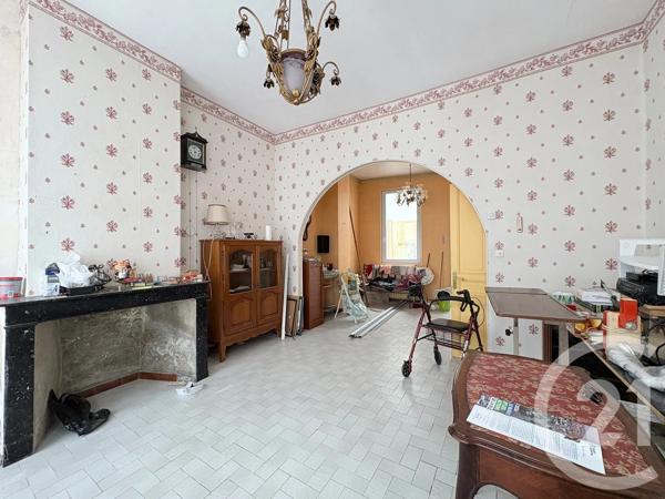 Maison à vendre  5 pièces - 91,49 m 2   ST QUENTIN  - 02