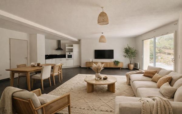 Appartement à vendre    3 pièces • 86 m2 Nîmes