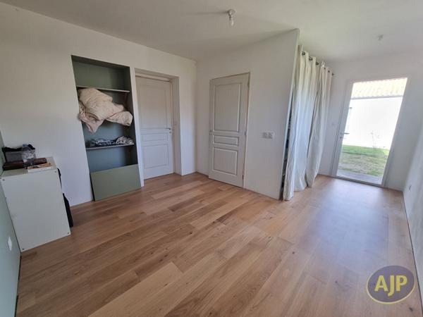 Vente maison La Chevroliere : 339 999 € - AJP Immobilier Saint-Philbert-de-Grand-Lieu