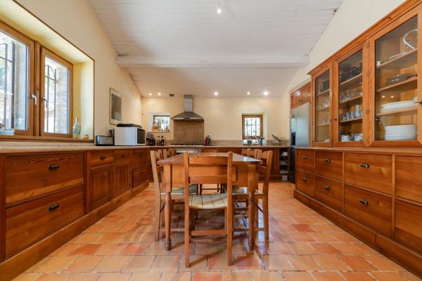 Vente Château Carcassonne 31 Pièces 1200 m²